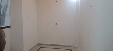 "Prime 3 Marla Bachelor Flat In Pak Arab Housing Society - Secure And Convenient Location"