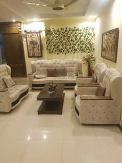 Par Day and short Time full furnish one BeD Room ment Available for rent Bahria Town Phase 6 family apartment