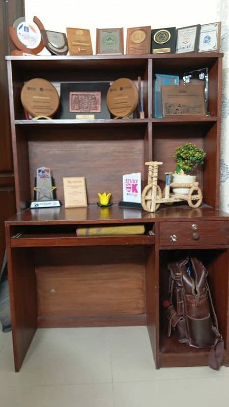 Wooden Computer Table with Rack 2