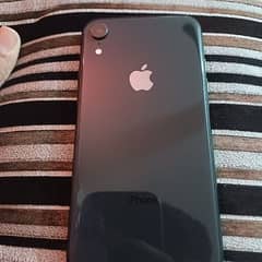 iphone xr lush condition jv 81 bh k sath