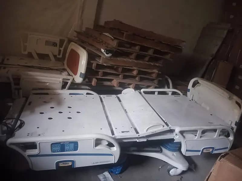 Hospital bed , Electric bed, hilrom bed ICU Bed, OPRATING TABLE IMPOR 6