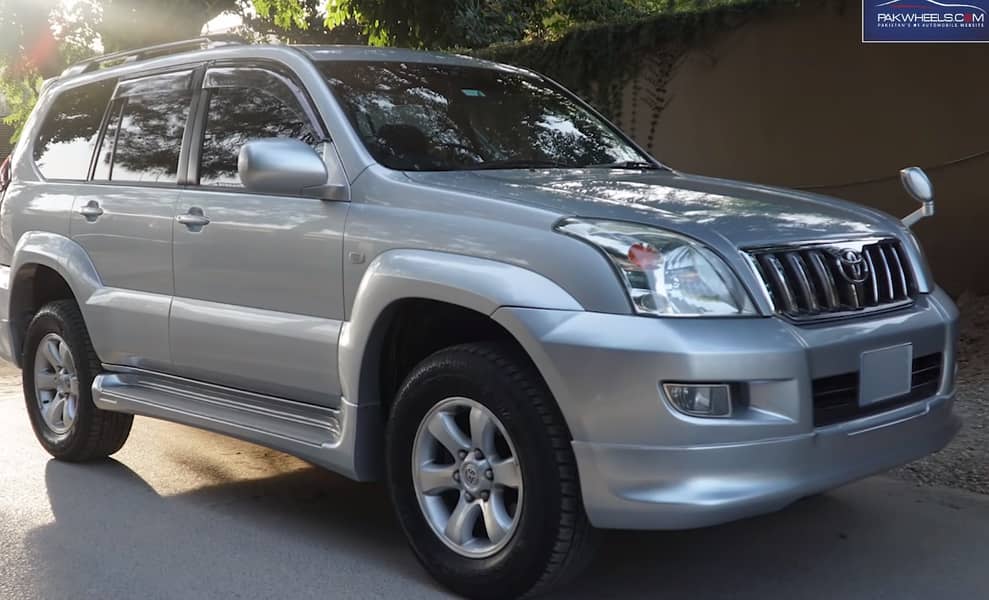 Toyota PRADO For Rent ,Mercedes Benz / BMW's / Range ROVER / VIGO /V8 10