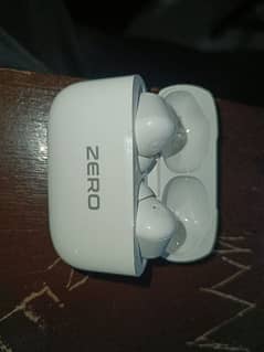 Zero Aura Earbuds For sale ( Mint condition} in reasonable price