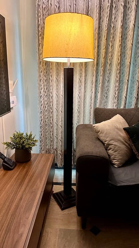 Wooden Floor Lamp 0