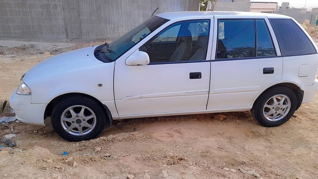 Suzuki Cultus VXR 2016-17 Special Edition 3