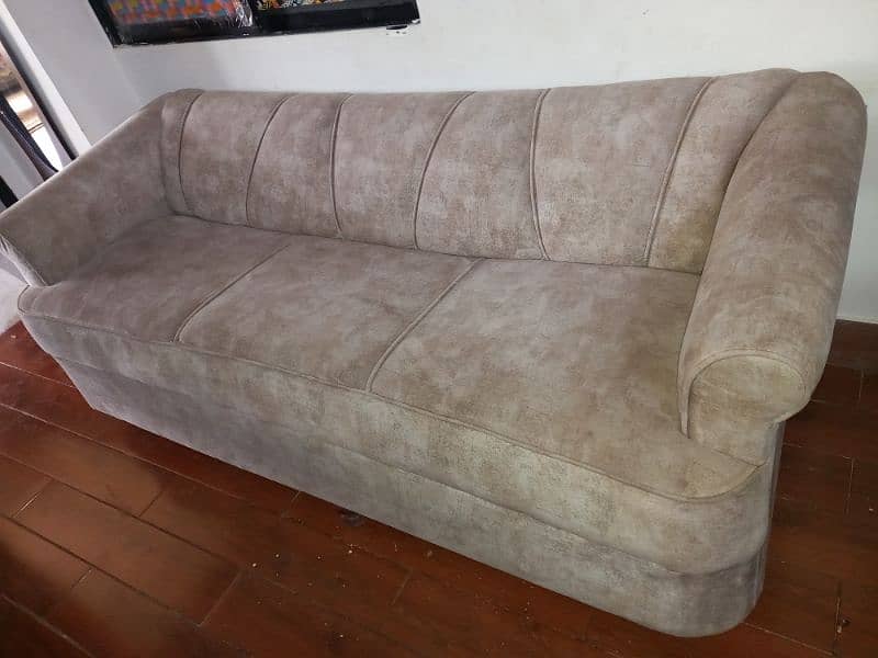 5 seater sofa 23000 3