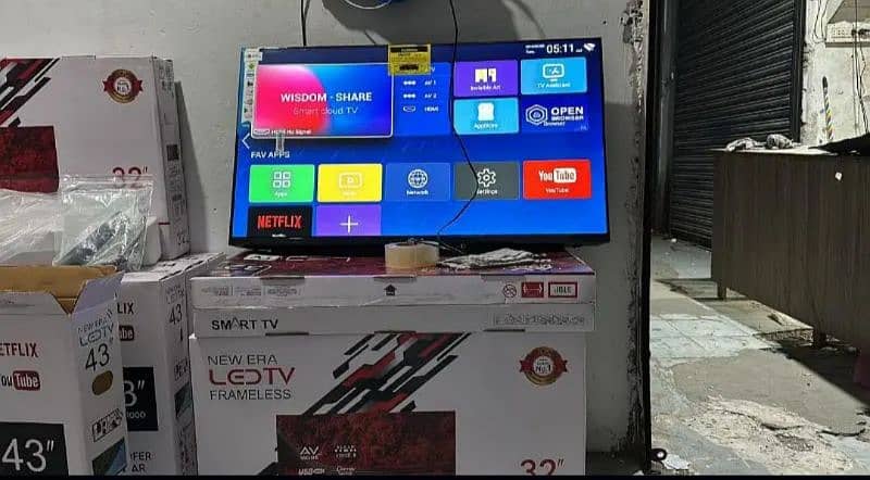 Smart Led 32 inch Samsung Led Tv New model 3 year waranty 03004675739 2