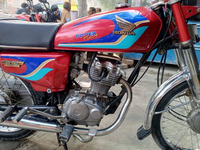 power plus Honda 125cc good condition bike 6