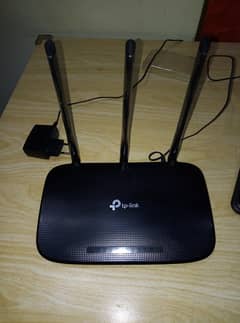 TPlink TL-WR940N 450 Mbps Router Black Triple Antenna