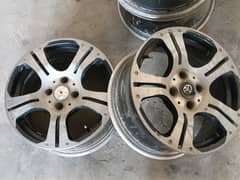 Alloy wheels toyota corolla 4 nouts to