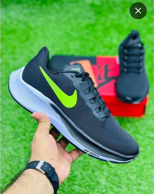 Nike shose 40 to 45 dilvery all Pakistan available 3