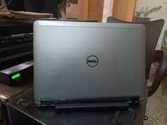 laptop 10by 10 condition  for sale