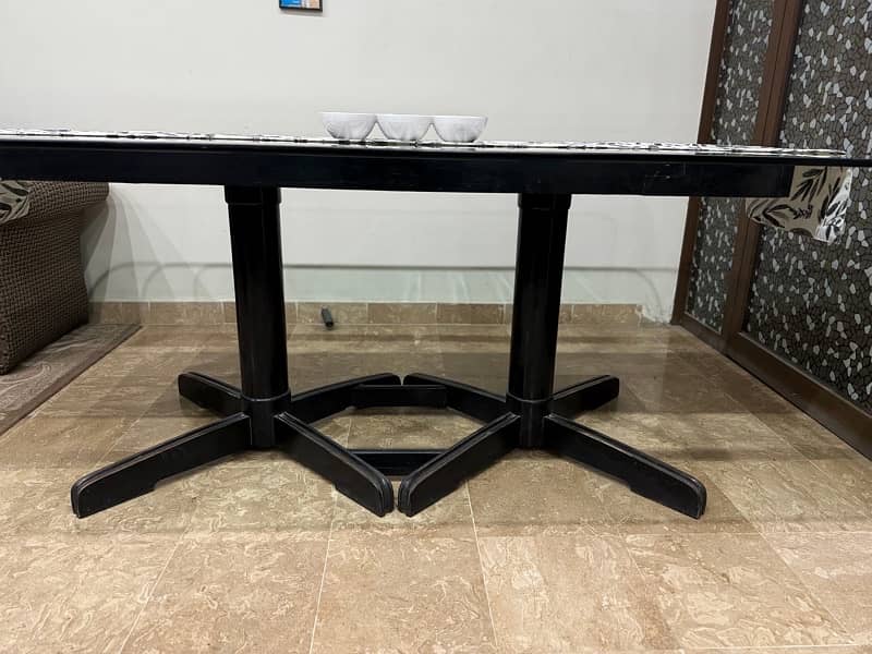 Glass Dinning Table 4