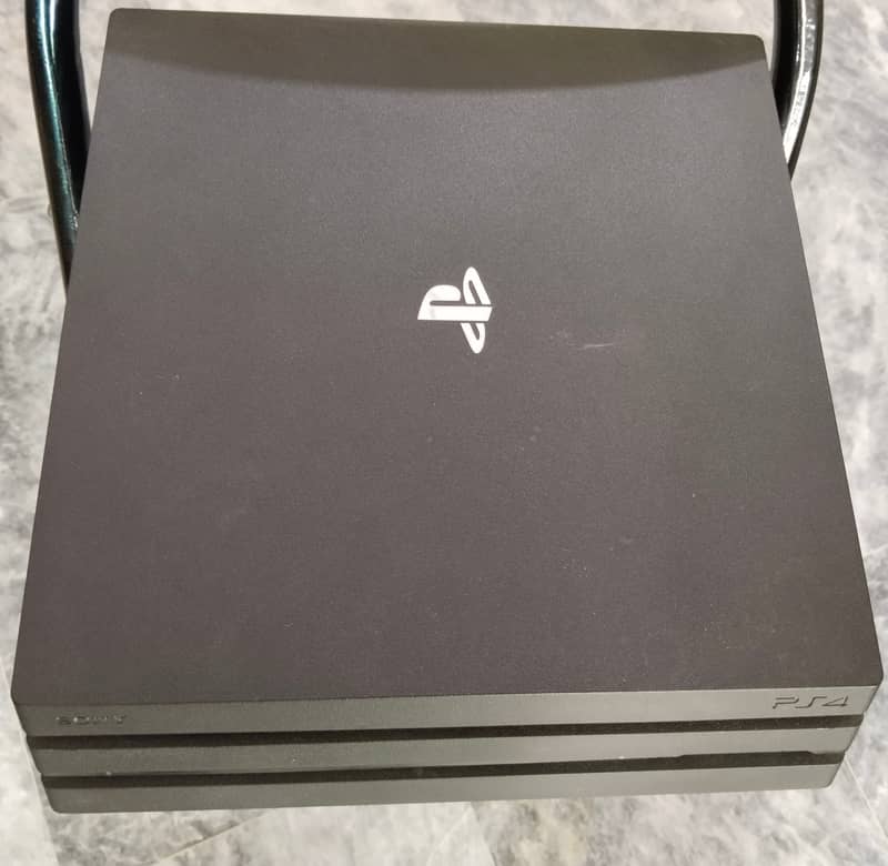 PS4 Pro 1TB - Original Controller & Power Cord Included 1