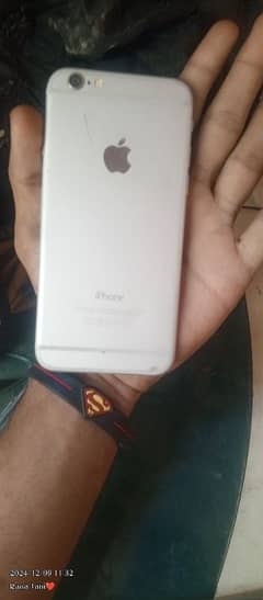 I phone 6.64GB. PTA Approved   10\6 condition