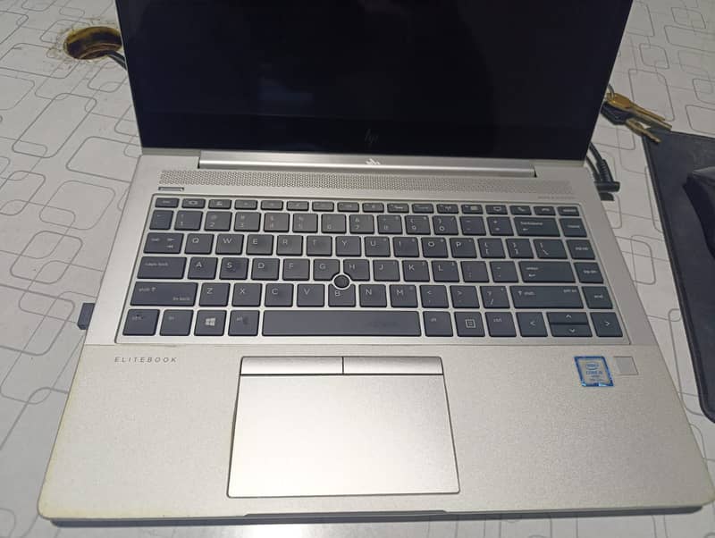 HP EliteBook 840 G5 - Core i5 8th Gen | 16GB RAM | 256GB SSD 0