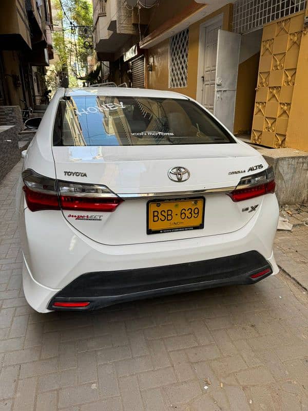 Toyota Corolla Altis 2020 3