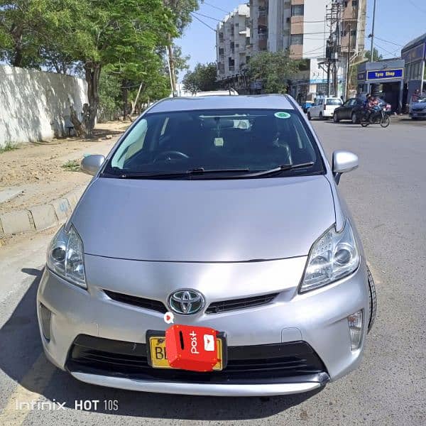 Toyota Prius 2014/2018 very care fully used by Armed Forces 12