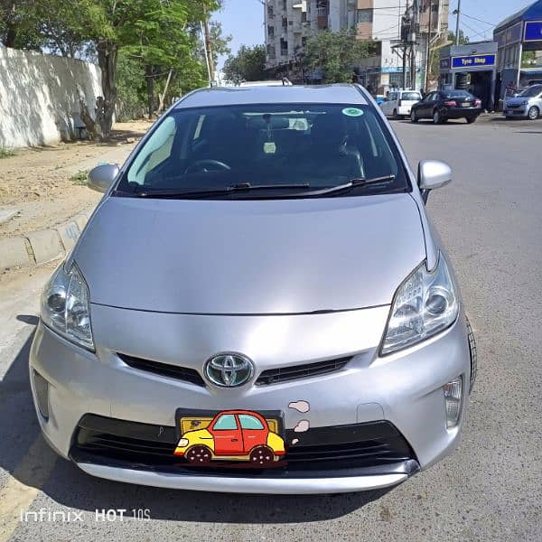 Toyota Prius 2014/2018 very care fully used by Armed Forces 18