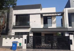 10 MARLA HOUSE FOR SALE LDA APPROVED GAS AVAILABLE IN CENTRAL BLOCK PHASE 1 BAHRIA ORCHARD LAHORE