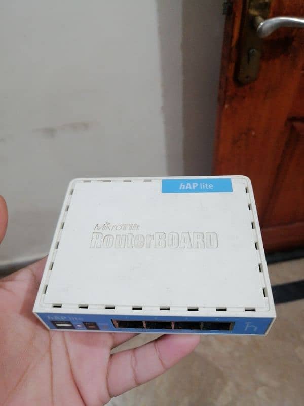 Mikrotik hep lite router board switch 3