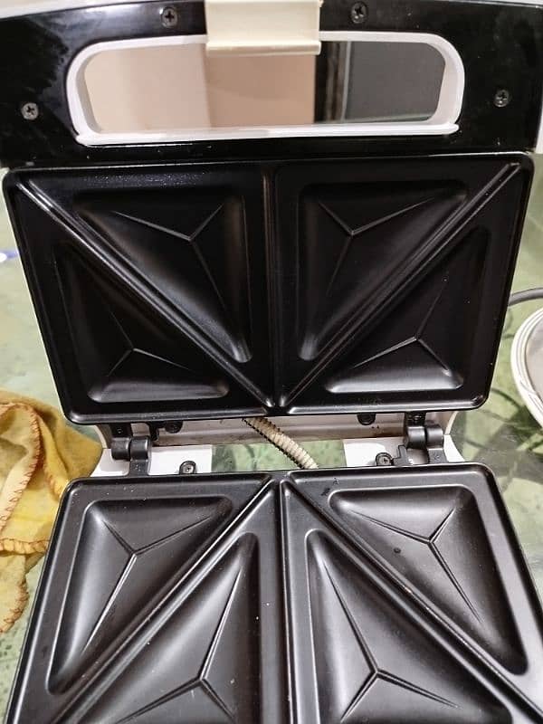 Sandwich maker for sale 2