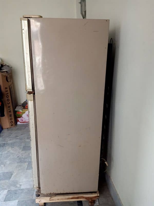 Fridge for sale* Dawlance fridge med size 1