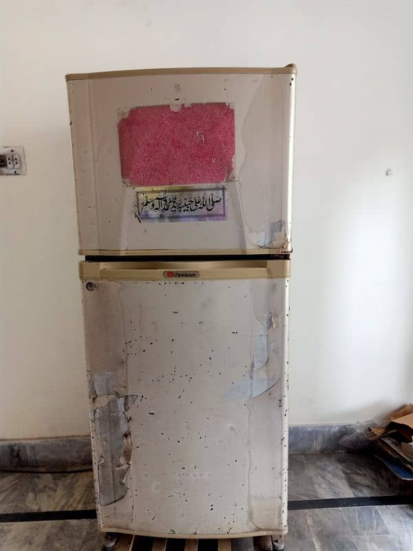 Fridge for sale* Dawlance fridge med size 3