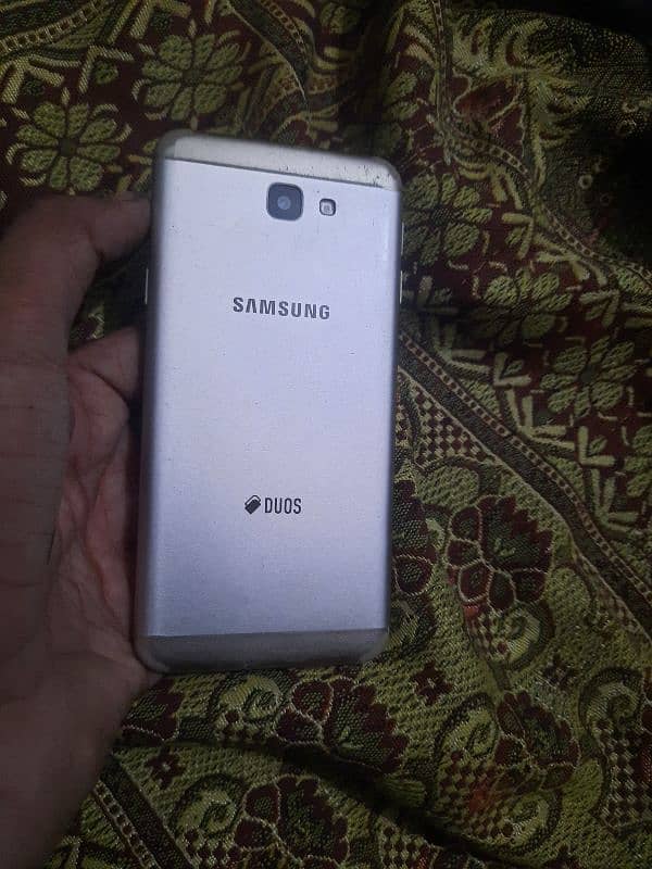 Samsung j5 prime 3gb 32gb with fingerprint 8