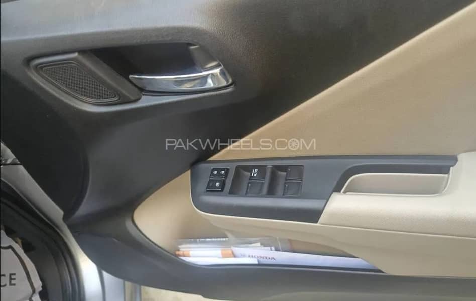 Honda City Aspire 2022 9