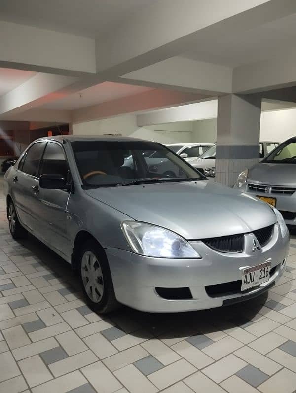 Mitsubishi Lancer 2005 1