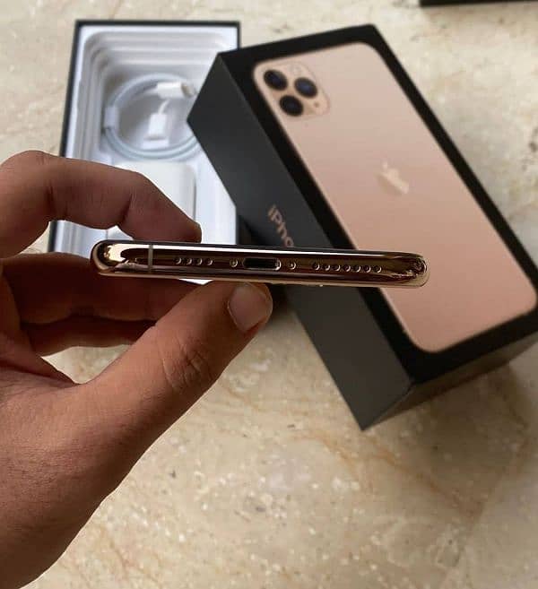 iPhone 11 pro max 512 GB 4