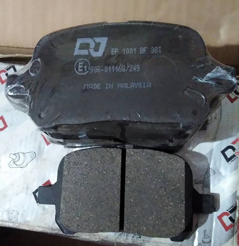 Camry 2003-06 Lexus Es300/Rx300 Front Brake Pads(Dj Malaysia) 2