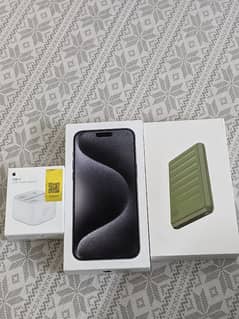 iPhone 15 pro max 256gb 10/10