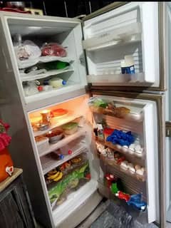 Dawlance Full Size Refrigerator with staplizer