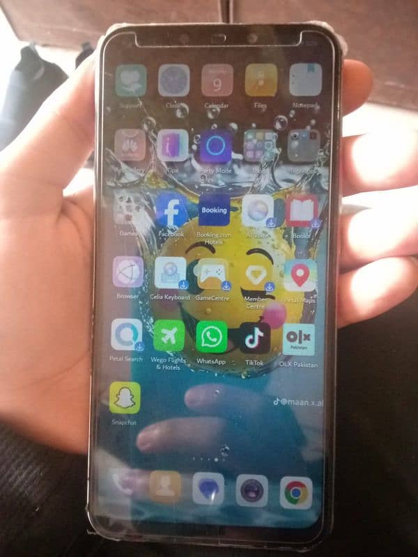 Huawei nova 3i 0