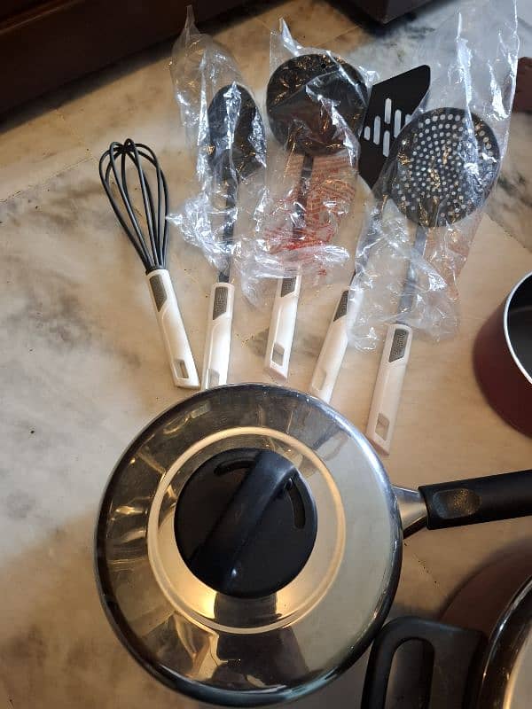 Prestige Classique Cook Set 11 Piece Prest non stick made in Thailand 3