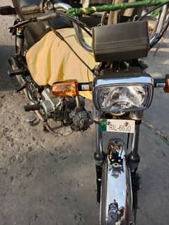 Ravi Bike 2017  Rawalpindi number All documents clear