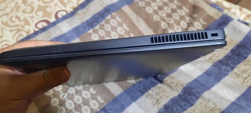 laptop for sale (Dell uktrabook) 6