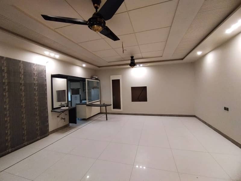 Officers Colony No. 2 Near To Susan Road Madina Town FSD 19 Marla 7 Sarsai Double Storey Good Conditioned House For Sale 20