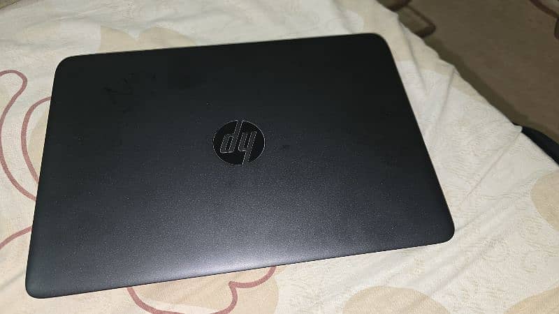 Hp elite book 820 2