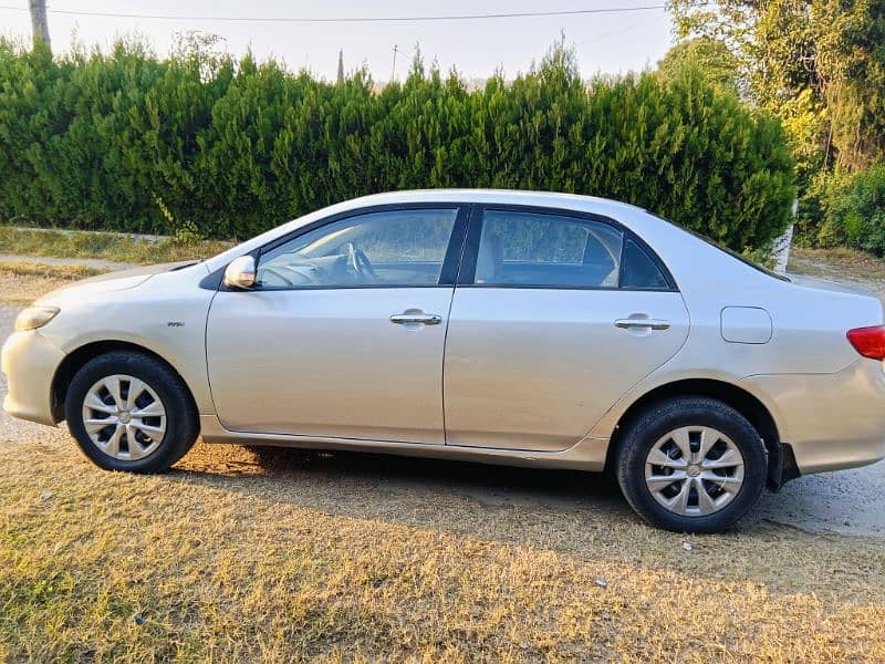 Toyota Corolla GLI 2010 3