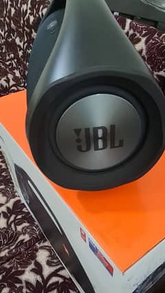 JBL Boombox