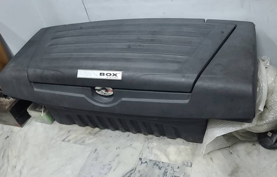 Toyota Hilux Revo Rocco Vigo Trunk Storage Box 2