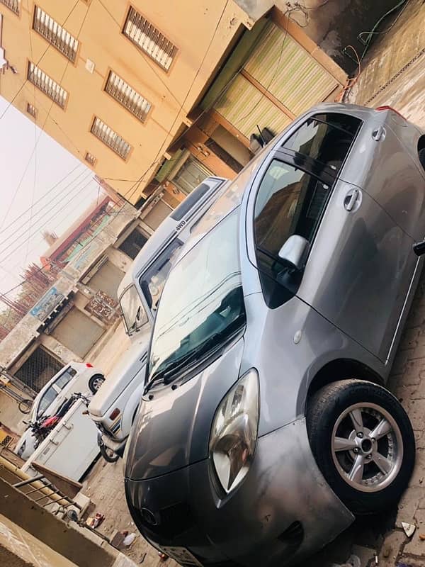 Toyota Vitz 2011 8