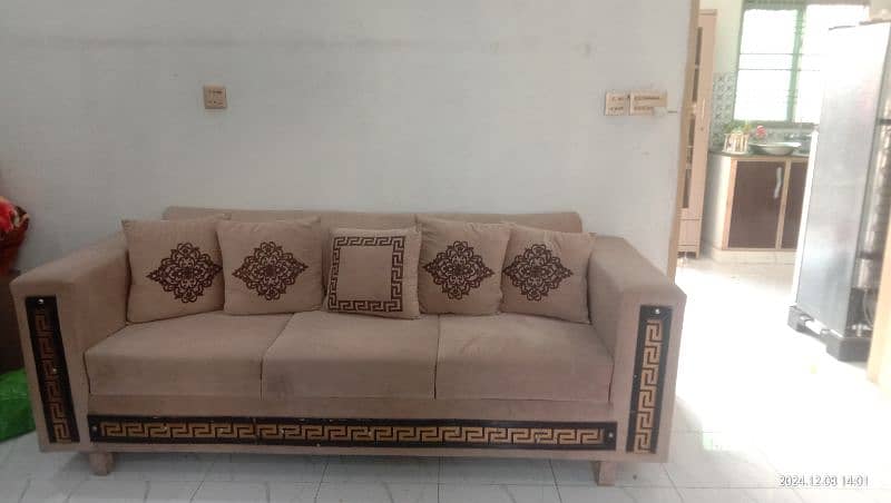 6 seater sofa set/ poshish sofa / wooden Sofa / velvet poshish sofa / 2