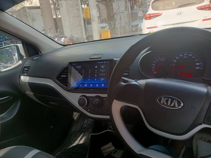 KIA Picanto 2021 Automatic full option 4