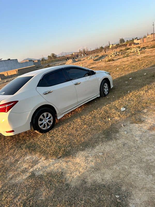 Toyota Corolla GLI 2015 6