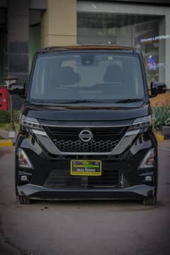 Nissan Roox 2021