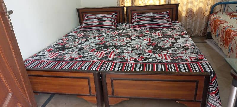 2 Single Beds with Mattress & Side Tables 3